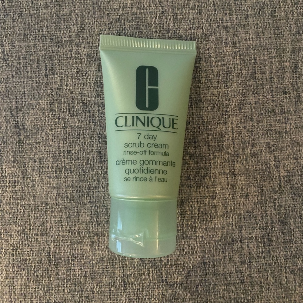New unopened Clinique 7 day scrub 1 oz